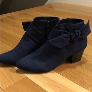 New! Never worn, navy blue suede booties
